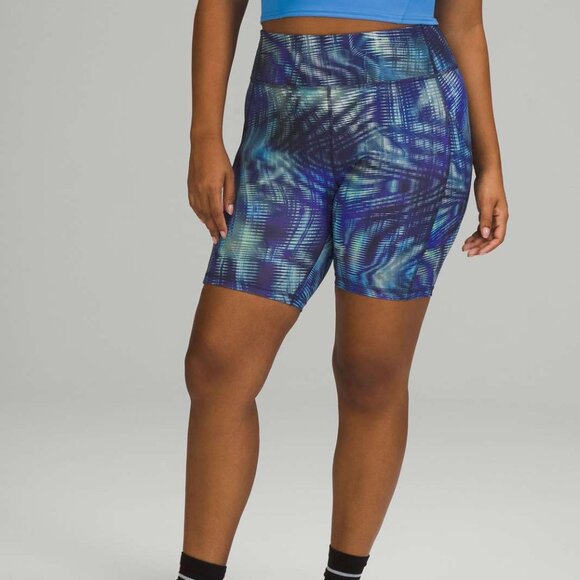 Lululemon Invigorate High-Rise Short 8" Shapeshifter Flux Blue Multi 18 - Picture 1 of 6